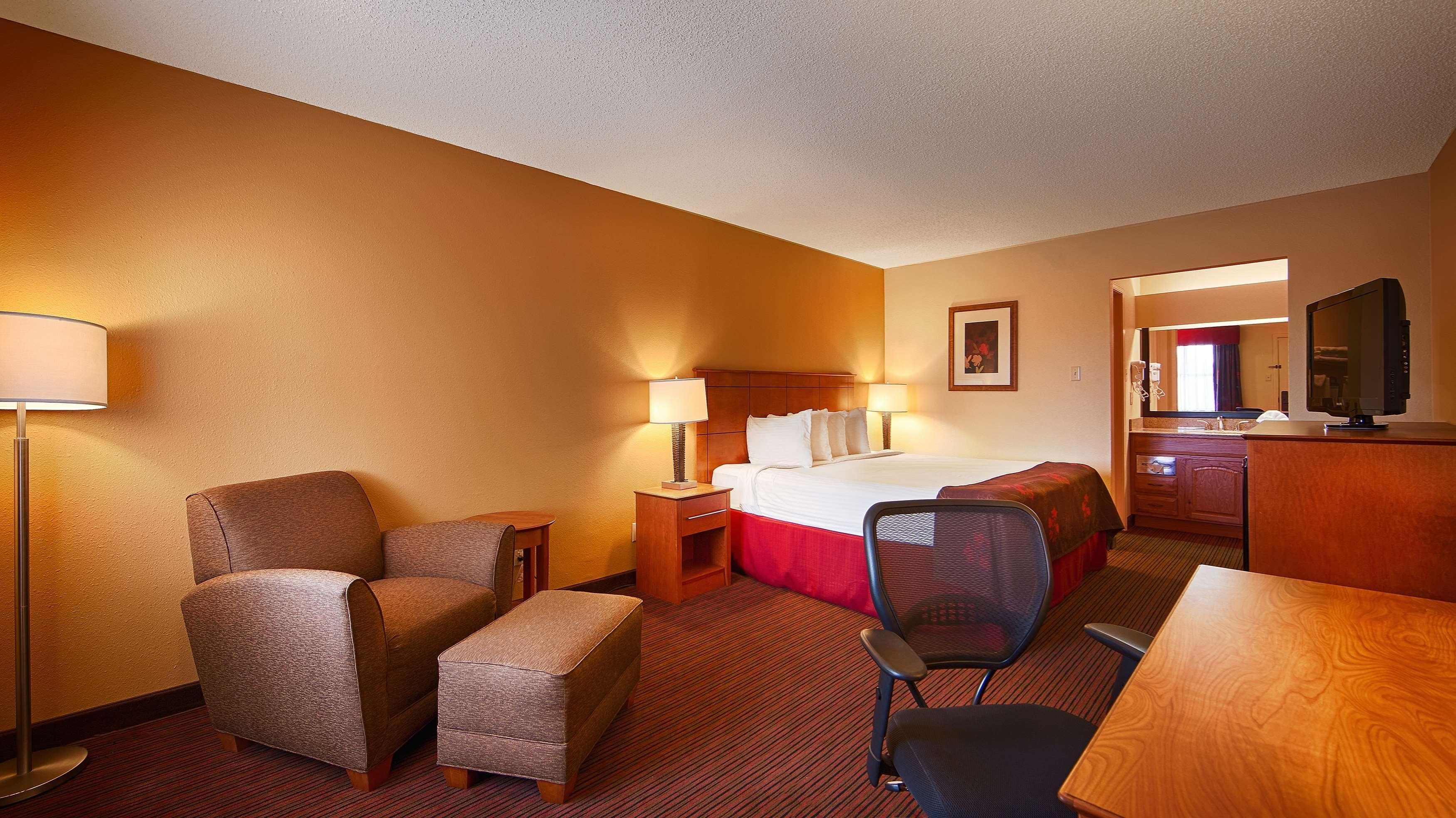 Best Western Inn Russellville Exterior photo
