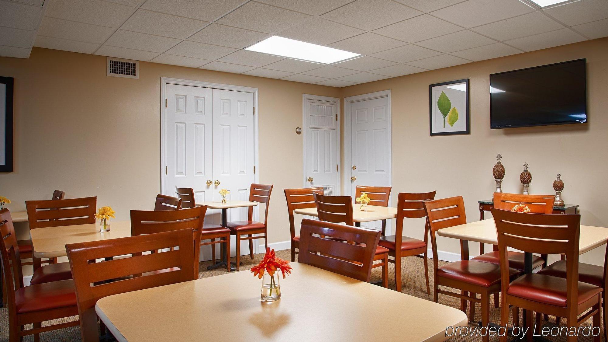 Best Western Inn Russellville Exterior photo