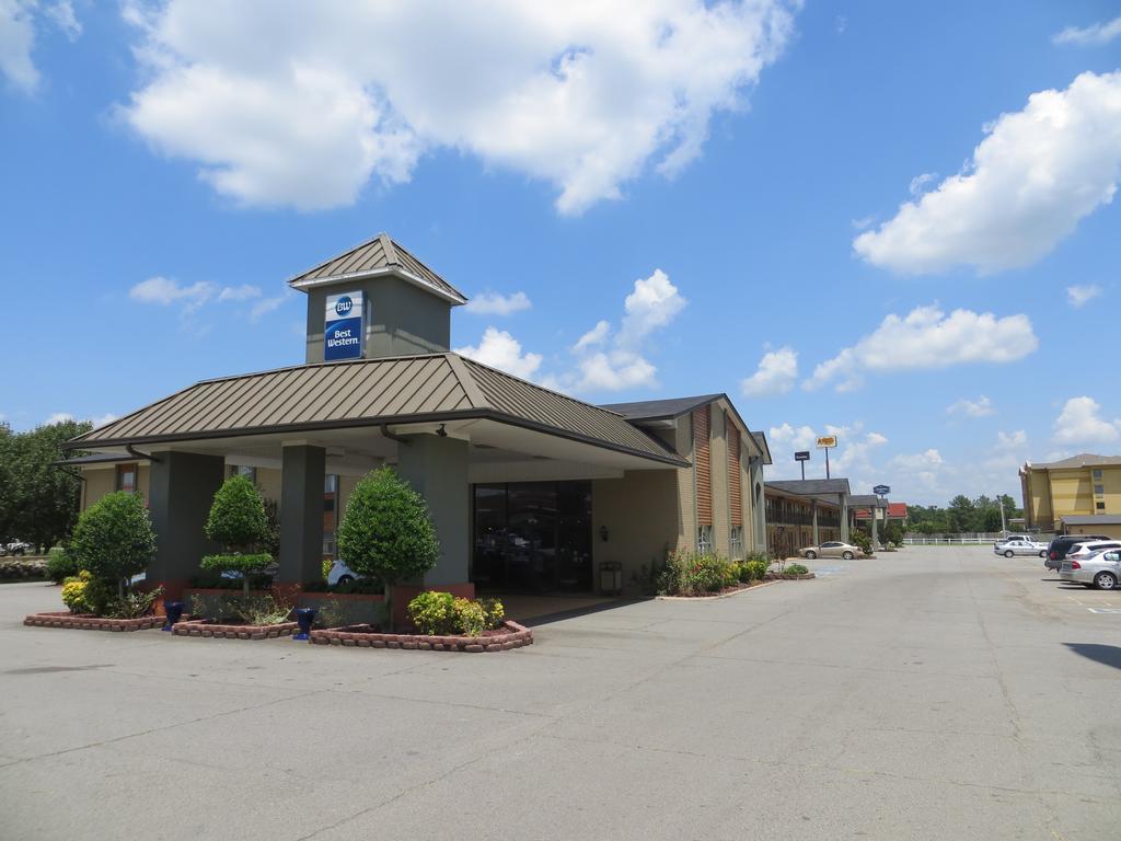 Best Western Inn Russellville Exterior photo